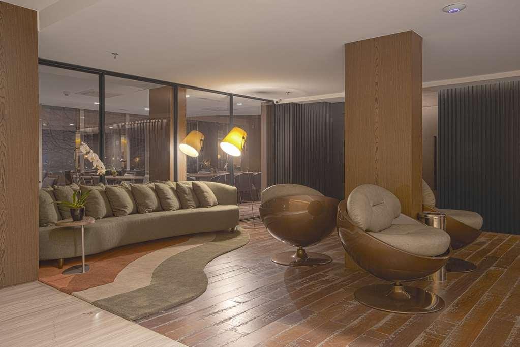 Suryaa Hotel Pinhais, Curio Collection By Hilton Beltér fotó